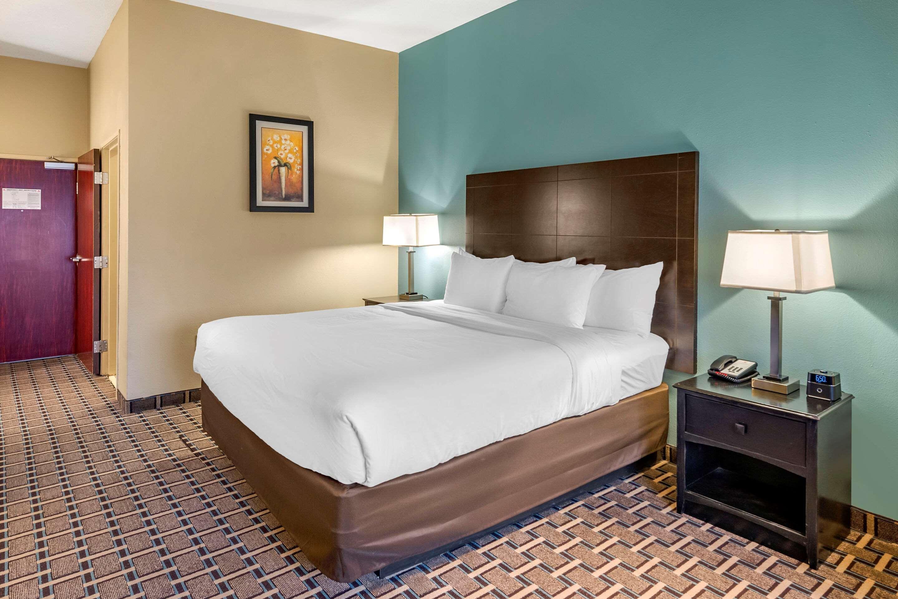 Comfort Suites Clovis Buitenkant foto