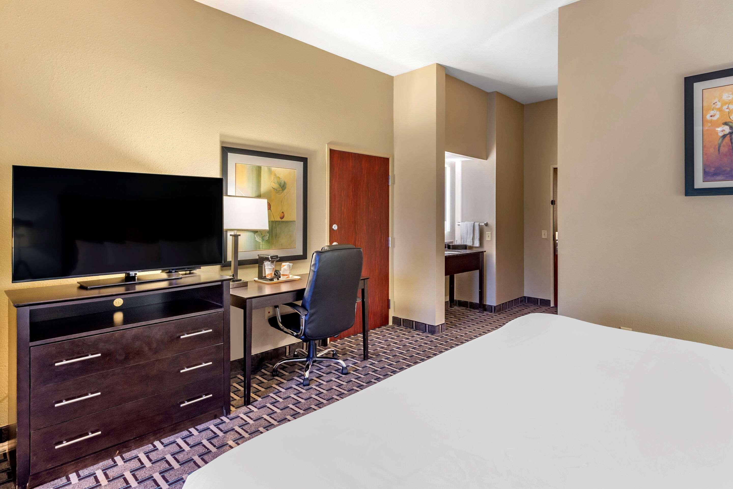 Comfort Suites Clovis Buitenkant foto