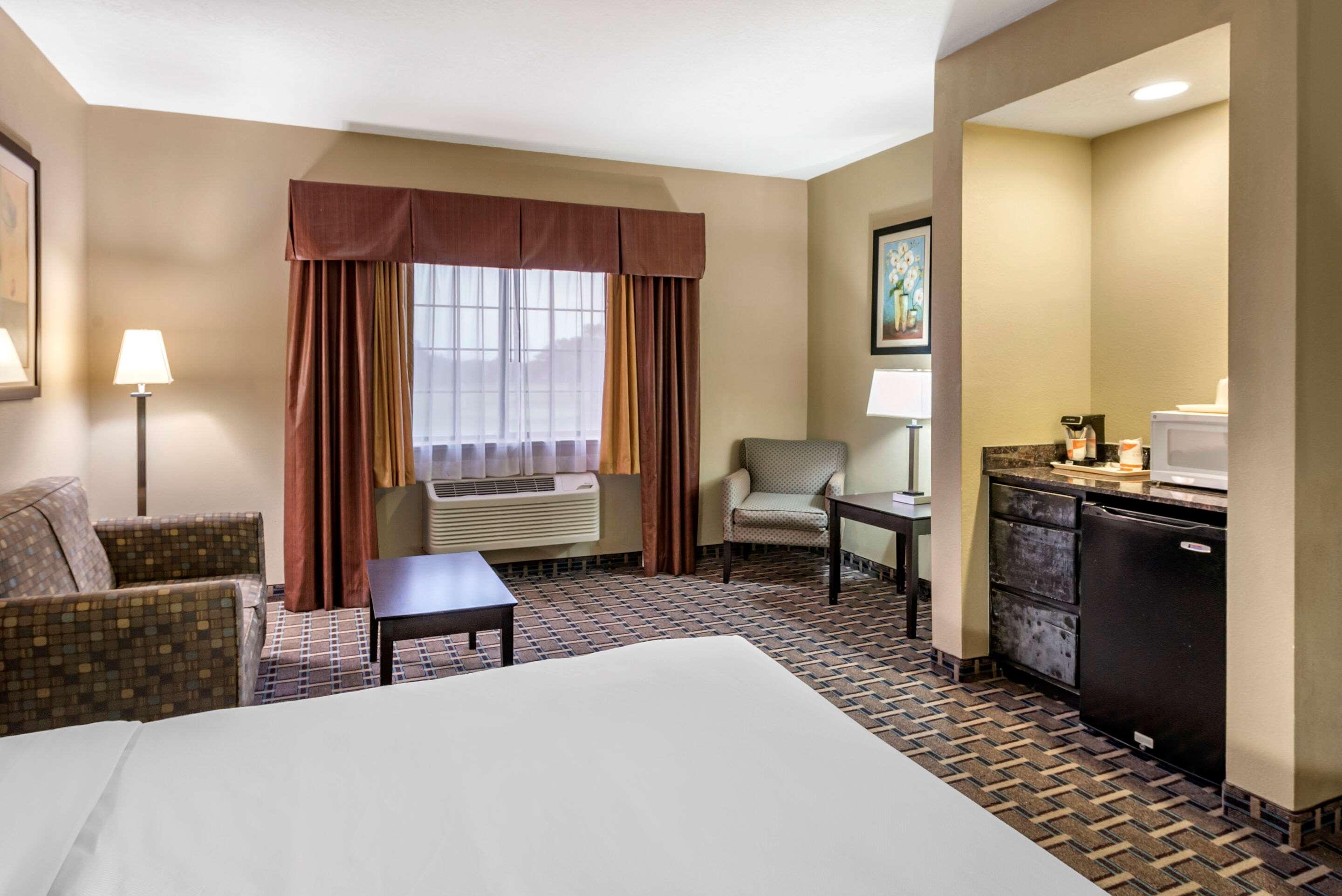 Comfort Suites Clovis Buitenkant foto