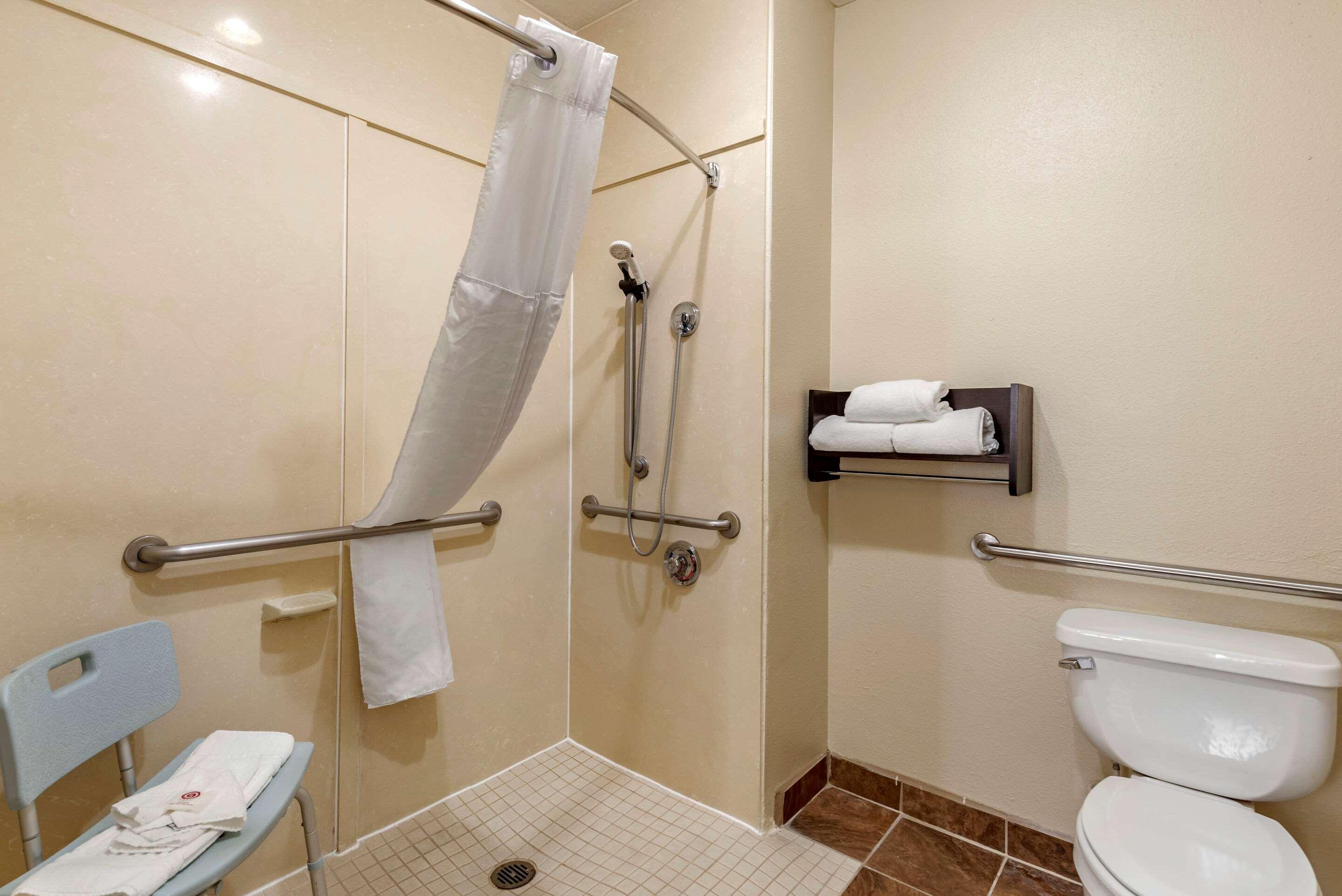Comfort Suites Clovis Buitenkant foto